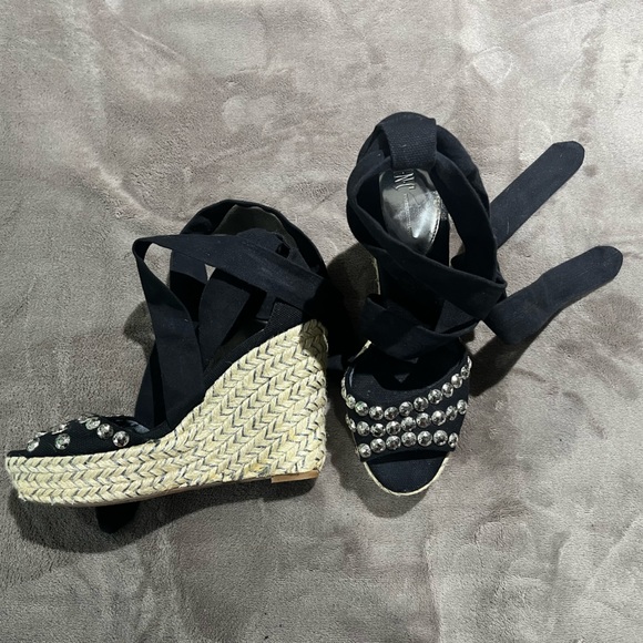 INC Sandals size 6 - Picture 6 of 8